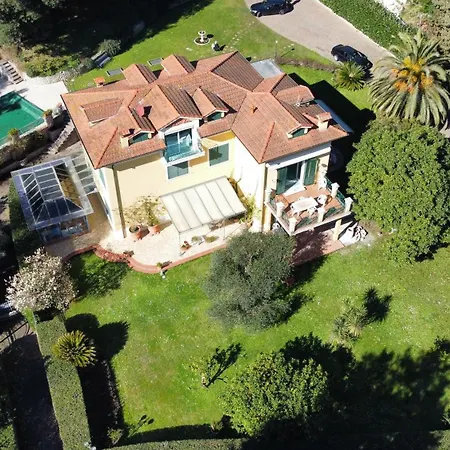 Apartment Golf Lerici