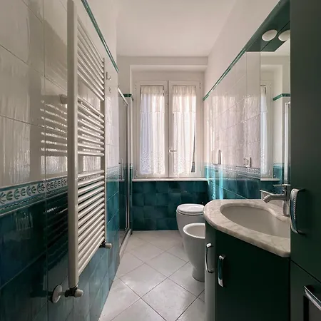 Golf Apartment Lerici